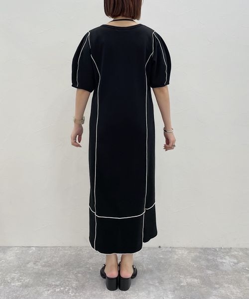 PAGEBOY（ページボーイ）の「ホックネックパイピングワンピース（ワンピース/ドレス・レディース・オフホワイト05/ブラック09・F）」の8枚目の写真