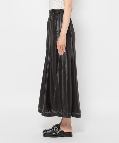 PAGEBOY（ページボーイ）の「CORE / レザーコーティングスカート（スカート・レディース・オフホワイト05/ブラック09・FREE）」の17枚目の写真