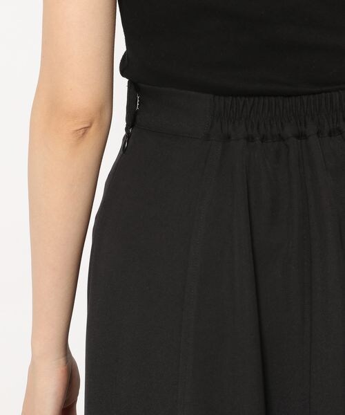 PAGEBOY（ページボーイ）の「ワイドフレアスカート（スカート・レディース・ブラック09/グレージュ12/ロイヤルブルー83・F）」の18枚目の写真