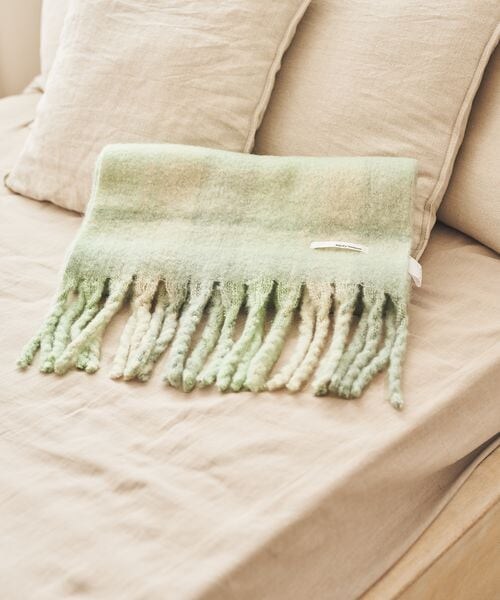 mysty woman(ミスティウーマン)の「チェックストール(ファッション雑貨・レディース・ピンク25/イエロー65/グリーン75/ブルー85・F)」の3枚目の写真