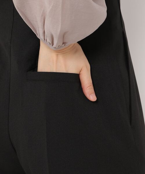 mysty woman（ミスティウーマン）の「ハイウエストサス付きパンツ（パンツ・レディース・ブラック09/モカ57/ムーディーイエロー68・F）」の14枚目の写真