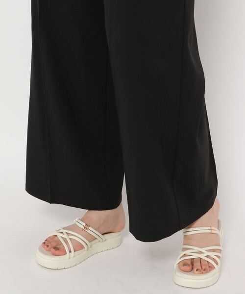 mysty woman（ミスティウーマン）の「ハイウエストサス付きパンツ（パンツ・レディース・ブラック09/モカ57/ムーディーイエロー68・F）」の12枚目の写真