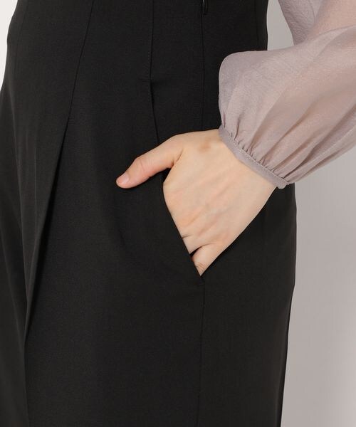 mysty woman（ミスティウーマン）の「ハイウエストサス付きパンツ（パンツ・レディース・ブラック09/モカ57/ムーディーイエロー68・F）」の11枚目の写真