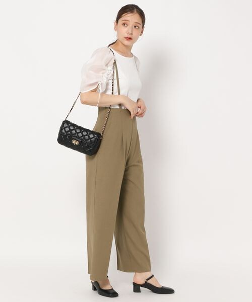 mysty woman（ミスティウーマン）の「ハイウエストサス付きパンツ（パンツ・レディース・ブラック09/モカ57/ムーディーイエロー68・F）」の2枚目の写真