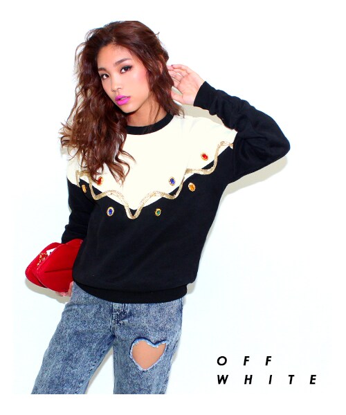 ANAP（アナップ）の「ビジュー×テープデザイン裏起毛スウェットプルオーバー（トップス・レディース・オフホワイト/グリーン/ブルー・one size）」の7枚目の写真