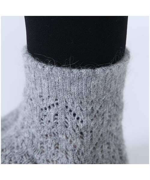靴下屋（クツシタヤ）の「紡毛イルマックショートソックス（ソックス・靴下・レディース・オフホワイト/クロ/グレーモク/チャコールモク/キャメル/ベージュモク/ダークレッド/オレンジ/モスグリーン/ピーコックグリーン/コン/ピーコックブルー・22.0～24.0cm）」の17枚目の写真
