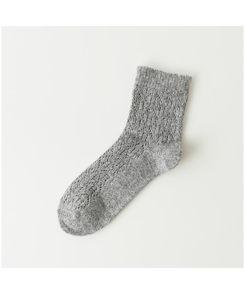 靴下屋（クツシタヤ）の「紡毛イルマックショートソックス（ソックス・靴下・レディース・オフホワイト/クロ/グレーモク/チャコールモク/キャメル/ベージュモク/ダークレッド/オレンジ/モスグリーン/ピーコックグリーン/コン/ピーコックブルー・22.0～24.0cm）」の3枚目の写真
