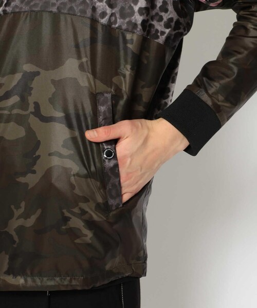 ROYAL FLASH（ロイヤルフラッシュ）の「【別注】1piu1 uguale3/ウノ ピゥ ウノ ウグァーレ トレ/113 スポーツ クレイジー柄ナイロンブルゾン（ジャケット/アウター・アザー・3）」の9枚目の写真