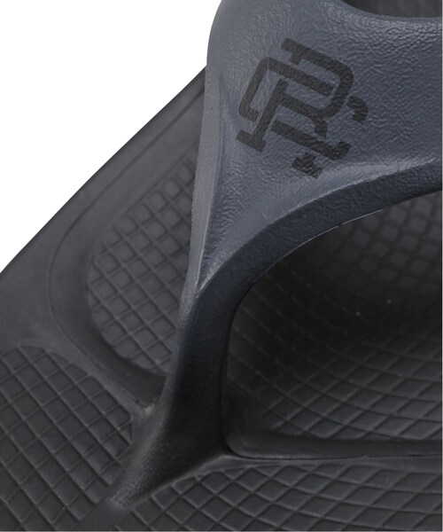 REIGNING CHAMP（レイニングチャンプ）の「REIGNING CHAMP×OOFOS リカバリーサンダル（シューズ・メンズ・BLACK/01・26/27/28）」の3枚目の写真