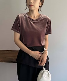 CAPRICIEUX LE'MAGE（カプリシューレマージュ）の「ベロアTシャツ（T