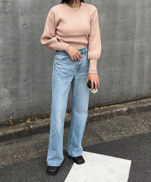 frames RAY CASSIN(フレームスレイカズン)の「スクエアオブリークショートブーツ(シューズ・レディース・クロ/ブラウン/キナリ・M/L)」の4枚目の写真