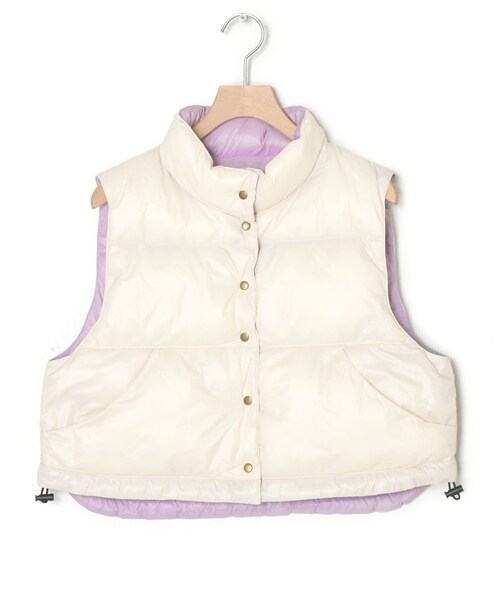 w closet（ダブルクローゼット）の「★先行予約★【リバーシブル】フェイクダウンベスト【8月下旬入荷】（ジャケット/アウター・レディース・エクリュ/ラベンダー/ブルー/キミドリ/ブラック/サックス/花柄/オレンジ・FREE）」の6枚目の写真