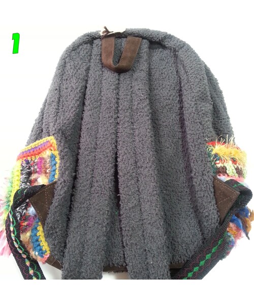 ★モコモコ リュック ニットリュック リュックサック★ Handmade（ハンドメイド）の「モコモコ ニットデコリュック