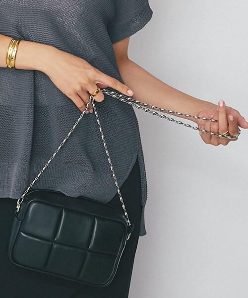 RIVE DROITE（リヴドロワ）の「予約【ADD CULUMN（アドカラム）】PUFF チェーンショルダーバッグ（ショルダーバッグ・レディース・ホワイト/ダークグレー/ブラック・F）」の2枚目の写真