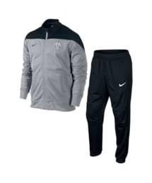 NIKE（ナイキ）の「ユベントス FC スクワッド サイドライン ニット 