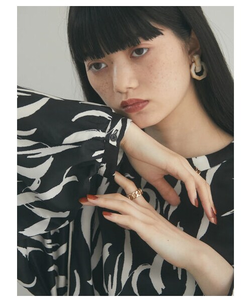 Green　Parks（グリーンパークス）の「【予約】armonia.ペチ付きウエスト紐柄ワンピース（ワンピース/ドレス・オフホワイト/ブラック・F）」の9枚目の写真