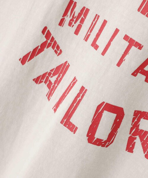 AVIREX(アヴィレックス)の「≪直営店限定≫PRODUCT DYEING VINTAGE T-SHIRT/ プロダクトダイヴィンテージTシャツ(トップス・ライトグレー/ライトグリーン/チャコール・F)」の4枚目の写真