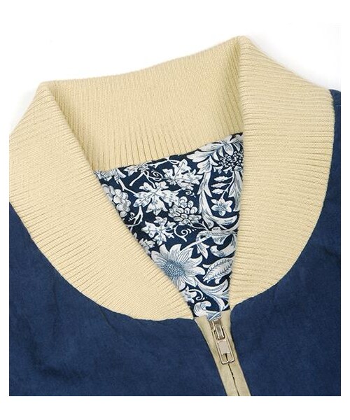 plain-me（プレインミー）の「圖紋拉鍊夾克（その他・メンズ・藍・S/M/L）」の6枚目の写真