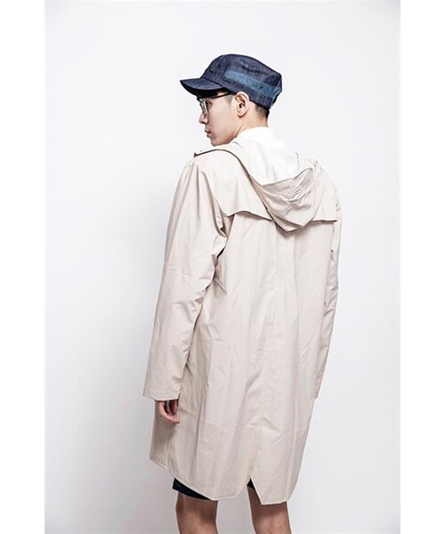 RAINS（レインズ）の「丹麥RAINS長版雨衣外套（その他・メンズ・米/黃/綠/藍・UN）」の9枚目の写真