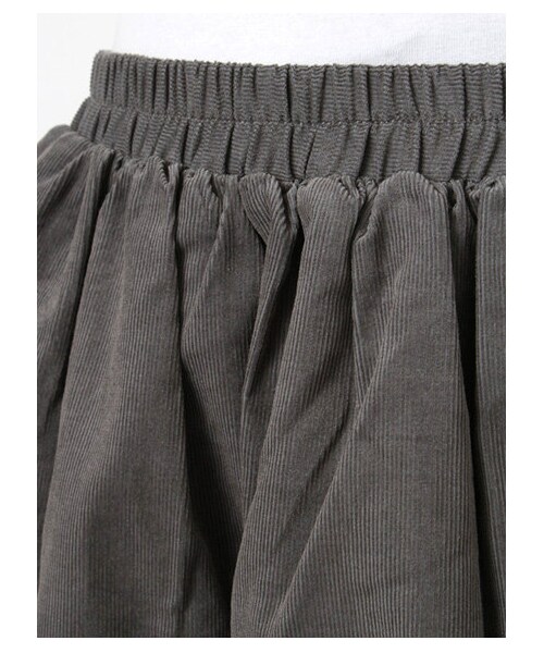 Green Parks fuuwa（グリーンパークスフーワ）の「・B コーデュロイフレアスカート（スカート・レディース・オフホワイト/グレー/ボルドー/ベージュ/グリーン/ブルー/ネイビー・M/L）」の12枚目の写真