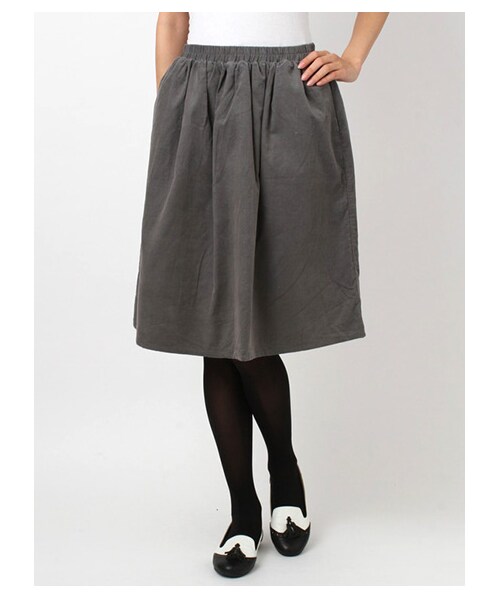 Green Parks fuuwa（グリーンパークスフーワ）の「・B コーデュロイフレアスカート（スカート・レディース・オフホワイト/グレー/ボルドー/ベージュ/グリーン/ブルー/ネイビー・M/L）」の8枚目の写真