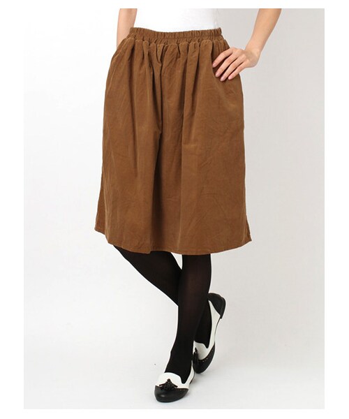 Green Parks fuuwa（グリーンパークスフーワ）の「・B コーデュロイフレアスカート（スカート・レディース・オフホワイト/グレー/ボルドー/ベージュ/グリーン/ブルー/ネイビー・M/L）」の3枚目の写真