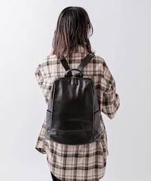 ear PAPILLONNER（イアパピヨネ）の「《追加・牛革・A4対応》スタンドリュック（バックパック/リュック）」