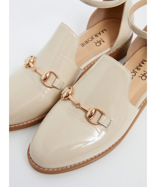 Marjorie（マージョリー）の「魔幻時刻，真皮金屬釦飾環帶平底鞋（シューズ・レディース・杏/黑・230/235/240/245/250）」の10枚目の写真