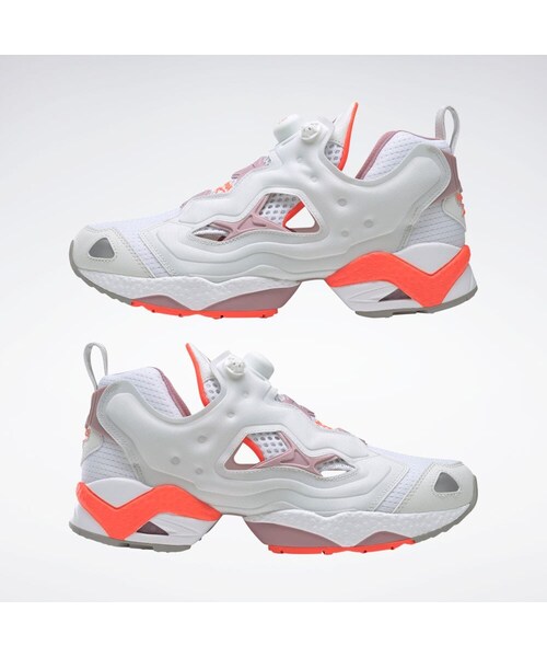 Reebok（リーボック）の「インスタポンプ フューリー95 / Instapump Fury 95（シューズ・フットウェアホワイト/オレンジフレア/インフューズドライラック(GX9430)/コアブラック/クラシックティール/ボールドパープル(GX9431)/フットウェアホワイト/ピュアグレー/フットウェアホワイト(GX9432)/コアブラック/フットウェアホワイト/コアブラック(GX9433)/フットウェアホワイト/ベクターレッド/ベクターブルー(GY1631)/アラバスター/フットウェアホワイト/モダンベージュ(GZ2185)）」の10枚目の写真