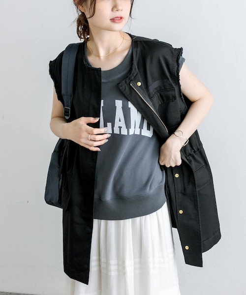 PUAL CE CIN（ピュアルセシン）の「ミリタリーベスト（ダウンベスト