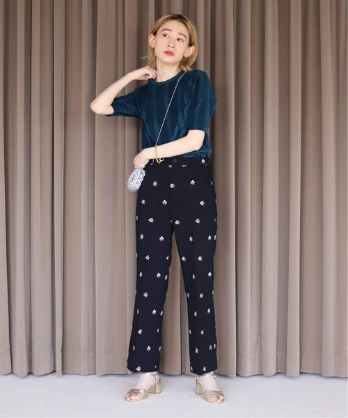 美品♪スローブシトロン 洗える フラワーエンブロイダリーパンツ 花柄 刺繍 美品♪スローブシトロン 洗える フラワーエンブロイダリーパンツ