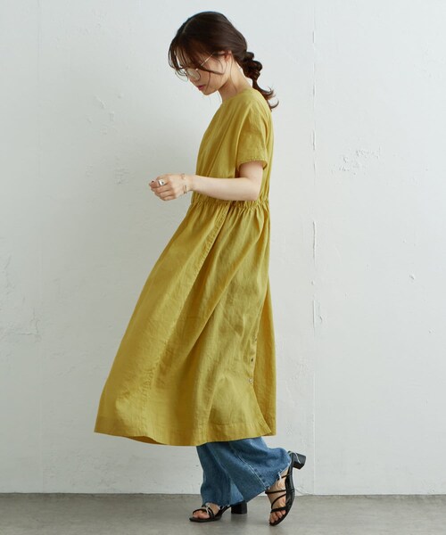 PUAL CE CIN（ピュアルセシン）の「コットンラミー2WAYワンピース（ワンピース・レディース・ライトベージュ/マスタード/チャコールグレー・FREE）」の2枚目の写真