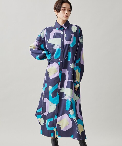 RUMCHE（ラムシェ）の「POPPINアートプリントシャツドレス（ワンピース