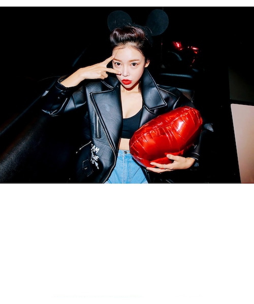 STYLENANDA（スタイルナンダ）の「ロゴ入りネオプレンオーバーサイズライダースジャケット（ジャケット/アウター・レディース・ブラック・フリーサイズ）」の15枚目の写真