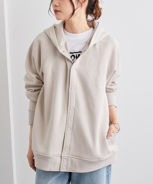 PUAL CE CIN（ピュアルセシン）の「裏起毛フードブルゾン（カーディガン/ボレロ・レディース・ベージュ/グレイッシュベージュ/ブラック/イエロー/ピンク/ブルー系その他・FREE）」の2枚目の写真