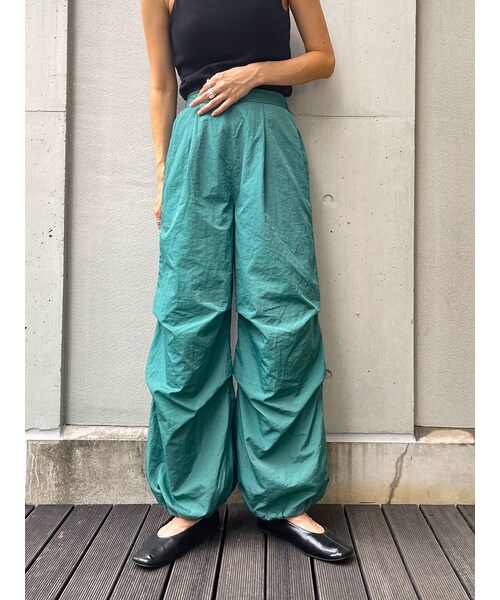 Ungrid(アングリッド)の「【WEB限定】ナイロンドロストパンツ(パンツ・オレンジ/ピンク/チャコールグレー/グリーン/パープル・F)」の3枚目の写真