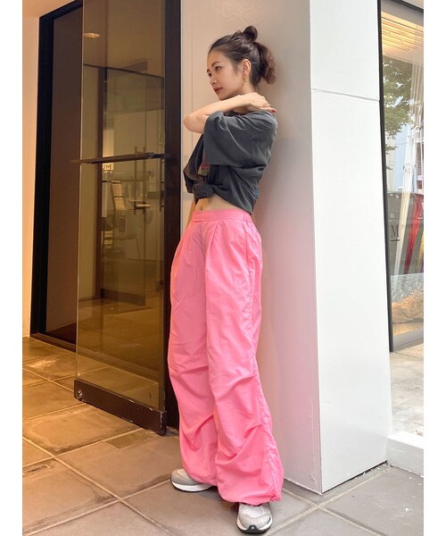 Ungrid(アングリッド)の「【WEB限定】ナイロンドロストパンツ(パンツ・オレンジ/ピンク/チャコールグレー/グリーン/パープル・F)」の9枚目の写真
