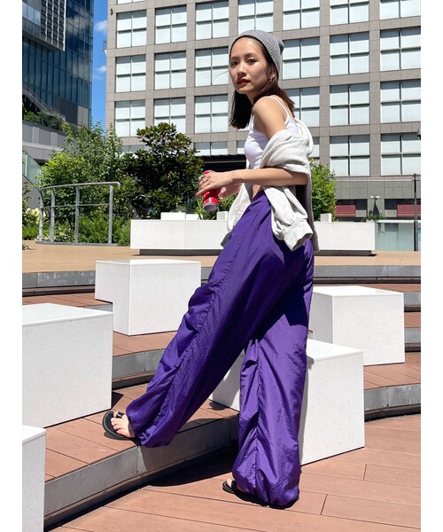 Ungrid(アングリッド)の「【WEB限定】ナイロンドロストパンツ(パンツ・オレンジ/ピンク/チャコールグレー/グリーン/パープル・F)」の11枚目の写真