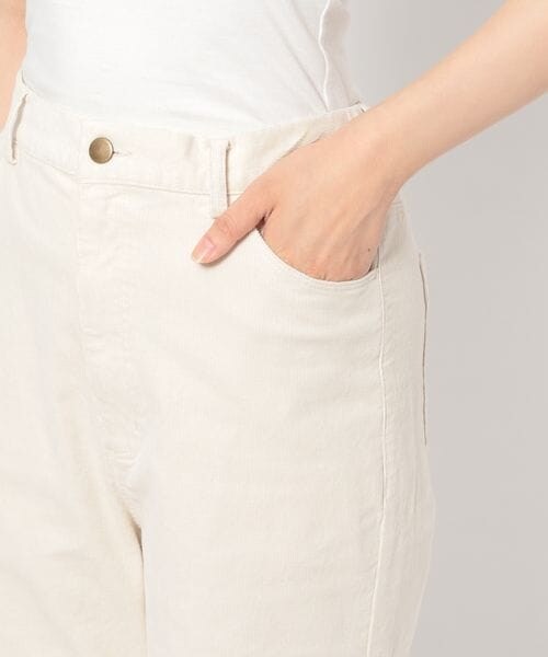 LEPSIM（レプシィム）の「ストレッチコーデュロイパンツ（パンツ・レディース・オフホワイト05/カーキ78/ブルー85・M/L）」の15枚目の写真