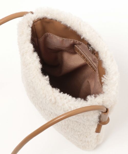 LEPSIM（レプシィム）の「アソートスマホショルダー（バッグ・レディース・アイボリー08/チェッカー09/ブラウン58・ONE SIZE）」の21枚目の写真