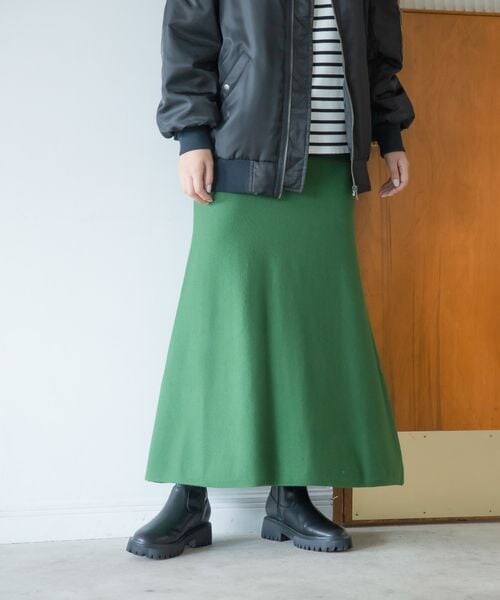 LEPSIM（レプシィム）の「12ゲージ満たされフレアニットスカート（スカート・レディース・オフホワイト05/ブラック09/ピンク21/【WEB限定】フューシャピンク29/グリーン72・FREE SIZE）」の11枚目の写真