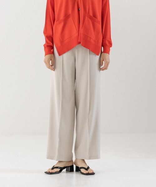 LEPSIM（レプシィム）の「嬉しい機能が付いたストレートパンツ（パンツ・レディース・ブラック09/グレージュ13/オレンジ45/ブルー85・SS/S/M/L/LL(WEB限定)）」の2枚目の写真