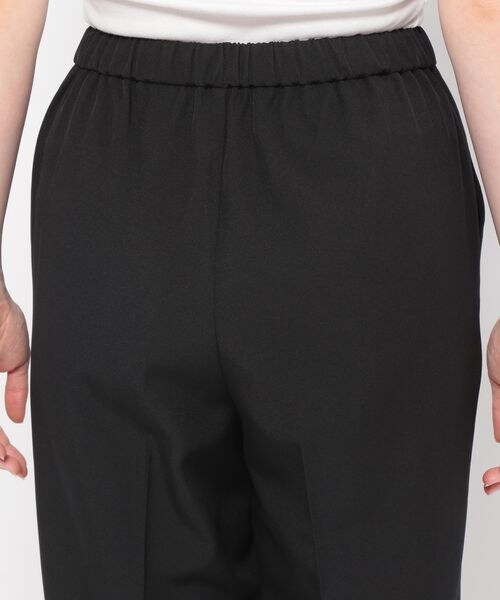 LEPSIM（レプシィム）の「嬉しい機能が付いたストレートパンツ（パンツ・レディース・ブラック09/グレージュ13/オレンジ45/ブルー85・SS/S/M/L/LL(WEB限定)）」の18枚目の写真