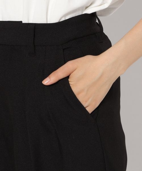 LOWRYS FARM（ローリーズファーム）の「スタイルＵＰワイドパンツ（パンツ・レディース・アイボリー08/ブラック09/ブラウン58/イエロー65・S/M/L）」の15枚目の写真