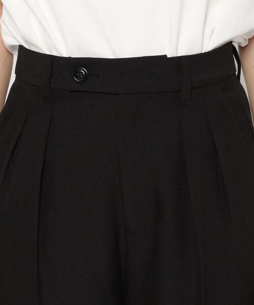 LOWRYS FARM（ローリーズファーム）の「スタイルＵＰワイドパンツ（パンツ・レディース・アイボリー08/ブラック09/ブラウン58/イエロー65・S/M/L）」の14枚目の写真