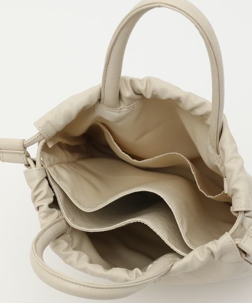 LOWRYS FARM（ローリーズファーム）の「３ＲＯＯＭキンチャクＢＡＧ（バッグ・レディース・アイボリー08/ブラック09/ピンク25・ナシ）」の15枚目の写真