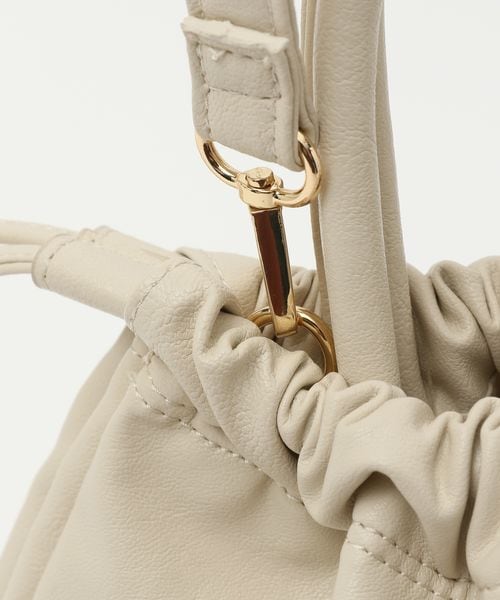 LOWRYS FARM（ローリーズファーム）の「３ＲＯＯＭキンチャクＢＡＧ（バッグ・レディース・アイボリー08/ブラック09/ピンク25・ナシ）」の14枚目の写真