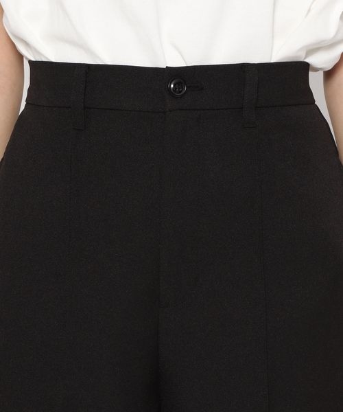 LOWRYS FARM（ローリーズファーム）の「メランジピンタックショートパンツ（パンツ・レディース・アイボリー08/ブラック09/ブラウン58・F）」の22枚目の写真