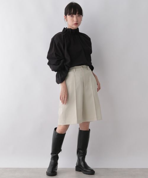 LOWRYS FARM（ローリーズファーム）の「メランジピンタックショートパンツ（パンツ・レディース・アイボリー08/ブラック09/ブラウン58・F）」の13枚目の写真