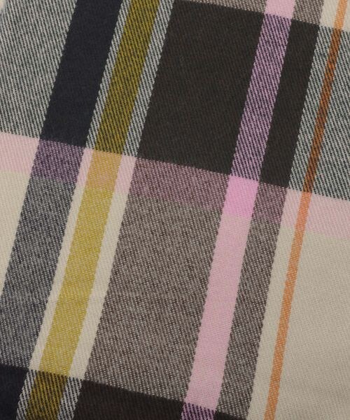 LOWRYS FARM（ローリーズファーム）の「ストール（ファッション雑貨・レディース・アイボリーチェック06/アイボリー08/グレー18/オレンジチェック40/オレンジ45/ベージュチェック50・フリー）」の10枚目の写真